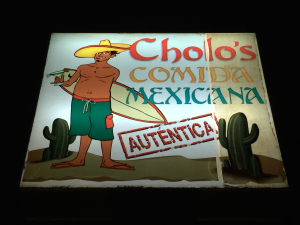 Cholo's
